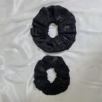 플라워 자카드 블랙 스크런치